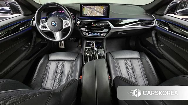 BMW 5 Series (G30) id 3884673 из Кореи 17