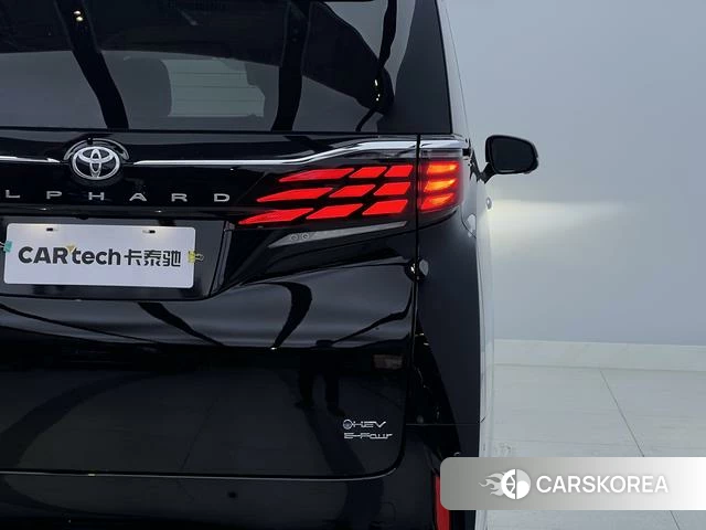 Toyota Elfa id 4257054 из Китая 7