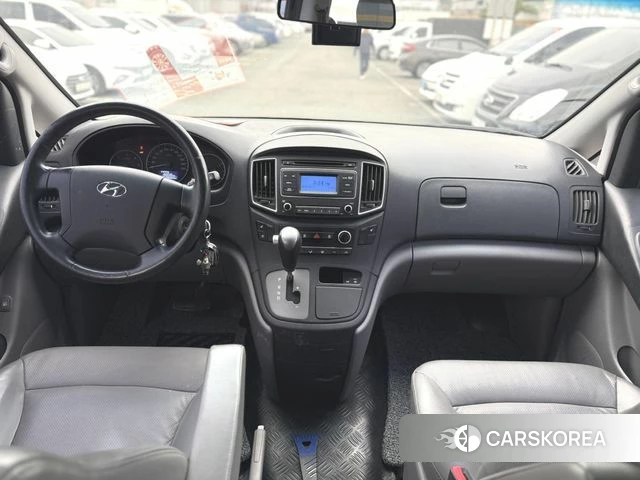 Hyundai The New Grand Starex id 3792478 из Кореи 17