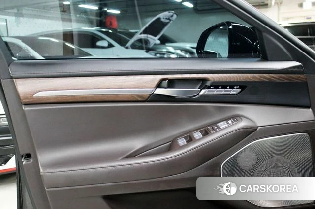 Genesis G90 id 4842642 из Кореи 17