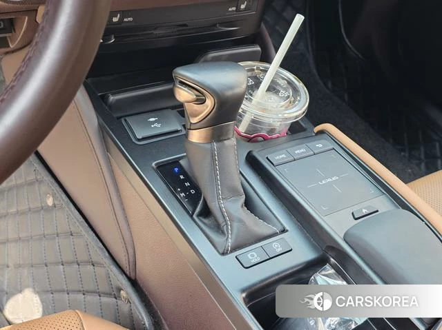 Lexus ES id 4394022 из Китая 9