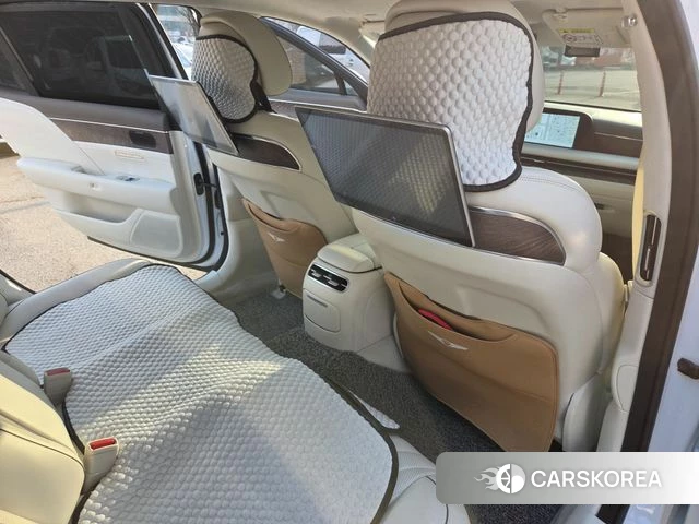 Genesis G90 (RS4) id 3842366 из Кореи 7