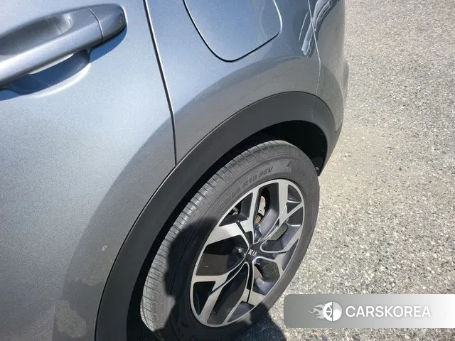 Kia Sportage The Bold id 3153094 из Кореи 14