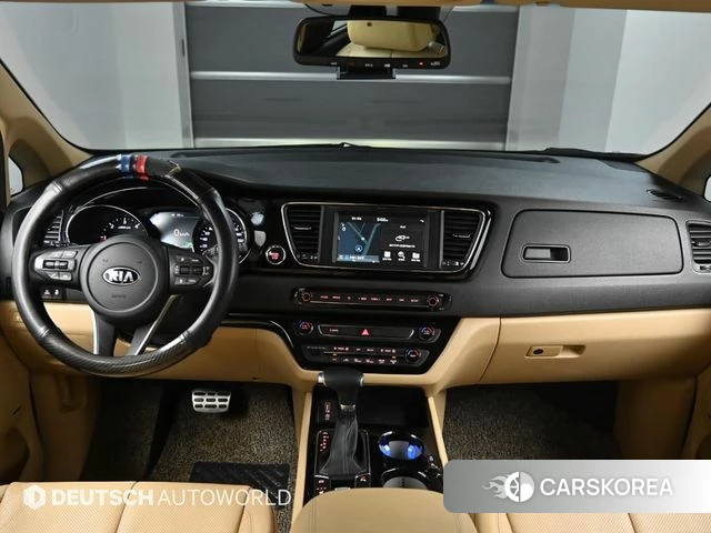 Kia The New Carnival id 4331336 из Кореи 17
