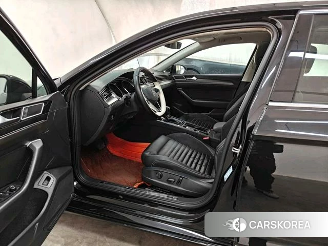 Volkswagen Magotan id 4238169 из Китая 17
