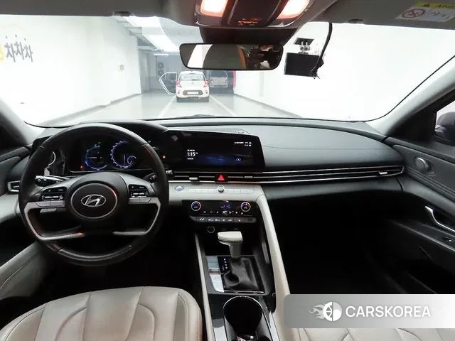 Hyundai Avante Hybrid (CN7) id 3732747 из Кореи 17