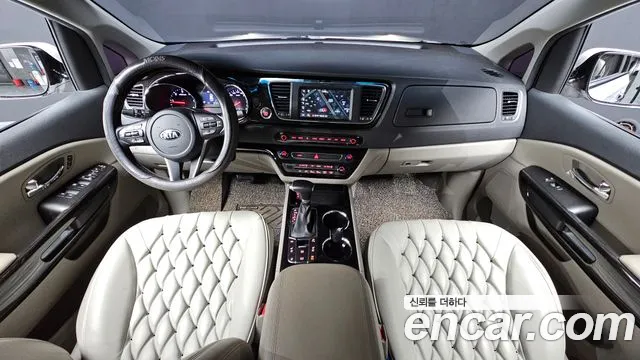 Kia The New Carnival id 2414362 из Кореи 17