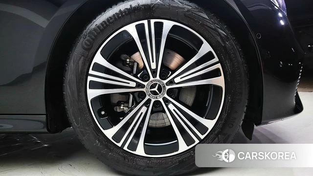 Mercedes-Benz E-Class W214 id 4898041 из Кореи 17