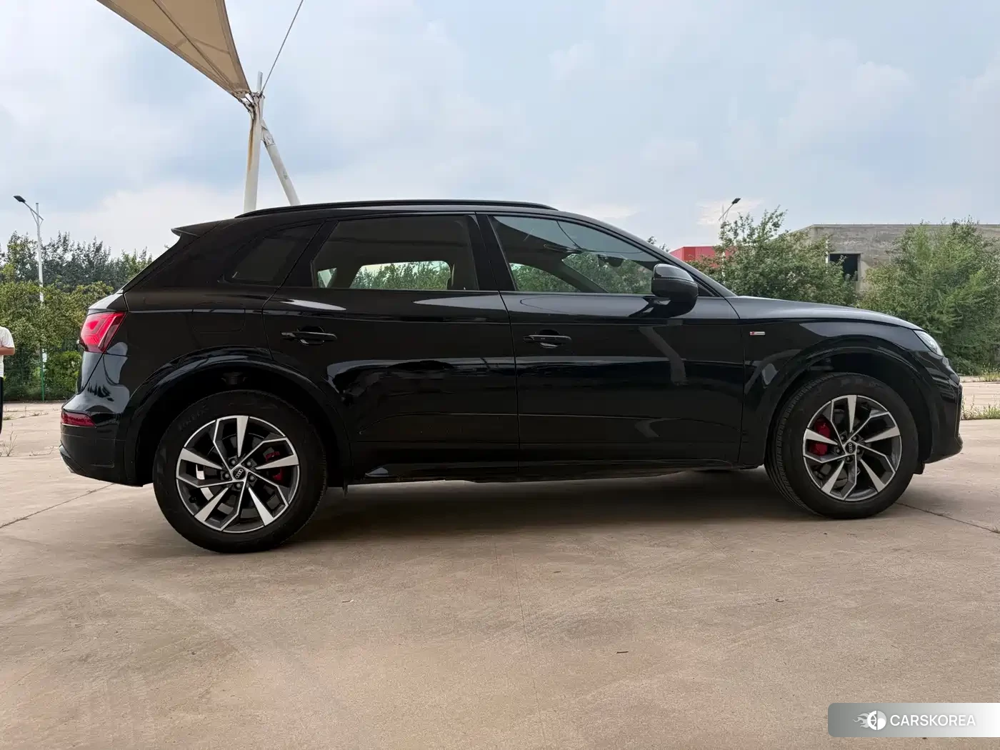 Audi Q5L id 4669226 из Китая 22