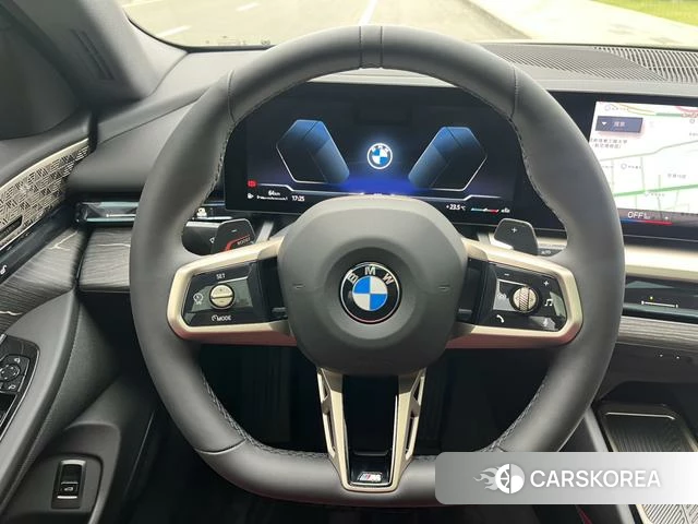 BMW 5 series id 4256278 из Китая 16