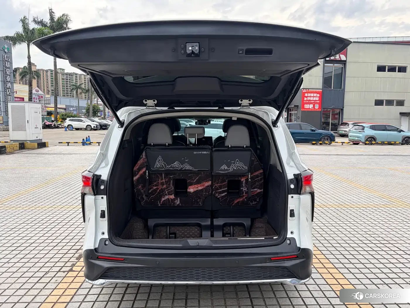 Toyota Grevia id 4577577 из Китая 28