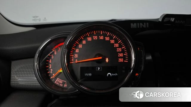 Mini Cooper id 4294327 из Кореи 27