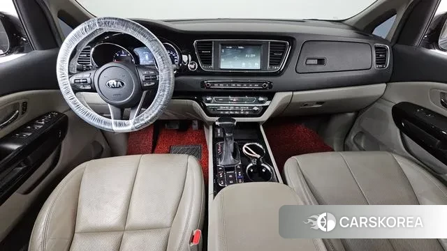 Kia The New Carnival id 3423398 из Кореи 17