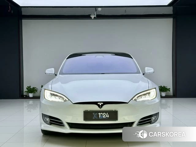 Tesla Model S id 4227907 из Китая 14