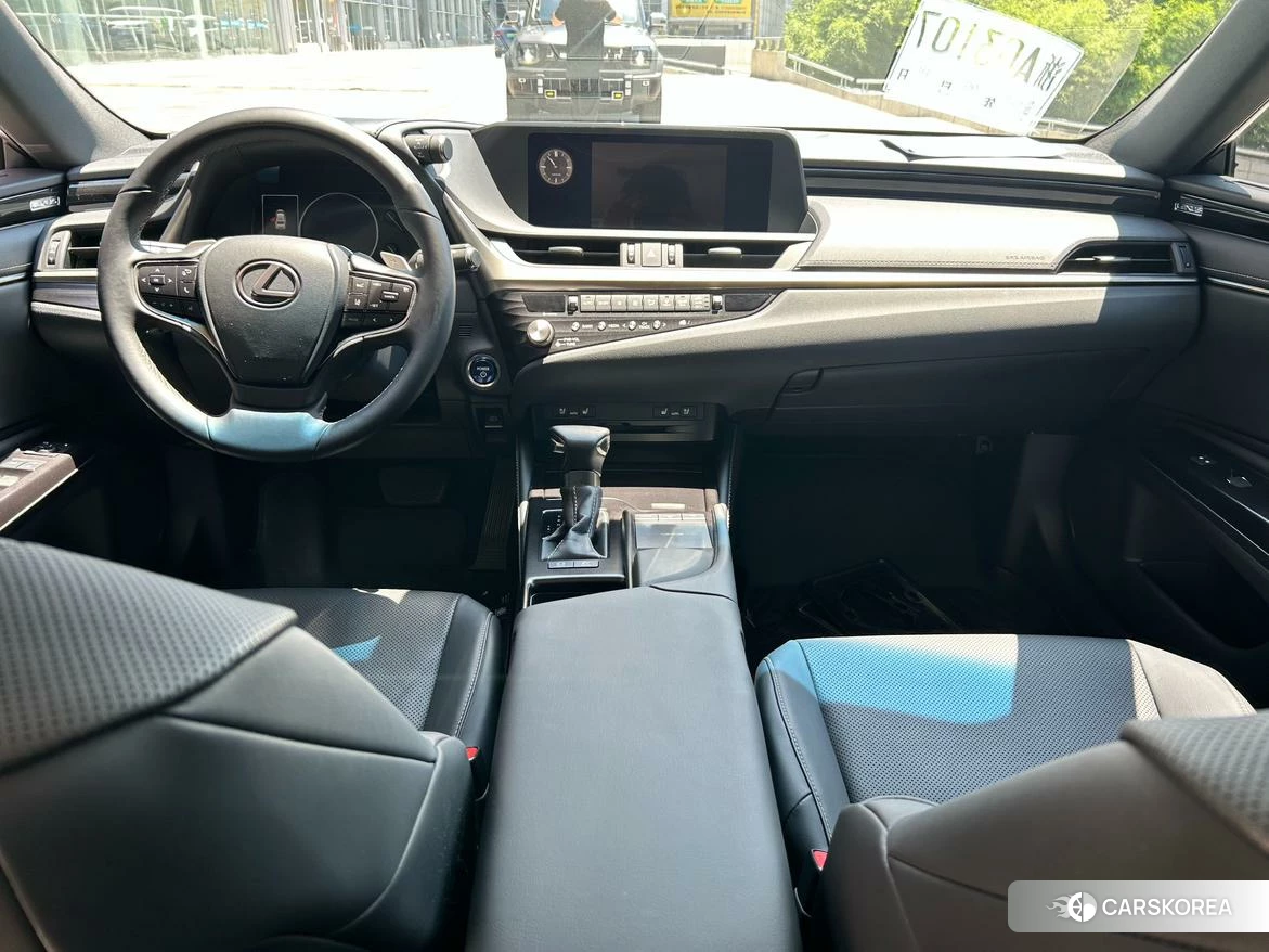 Lexus ES id 4479276 из Китая 15