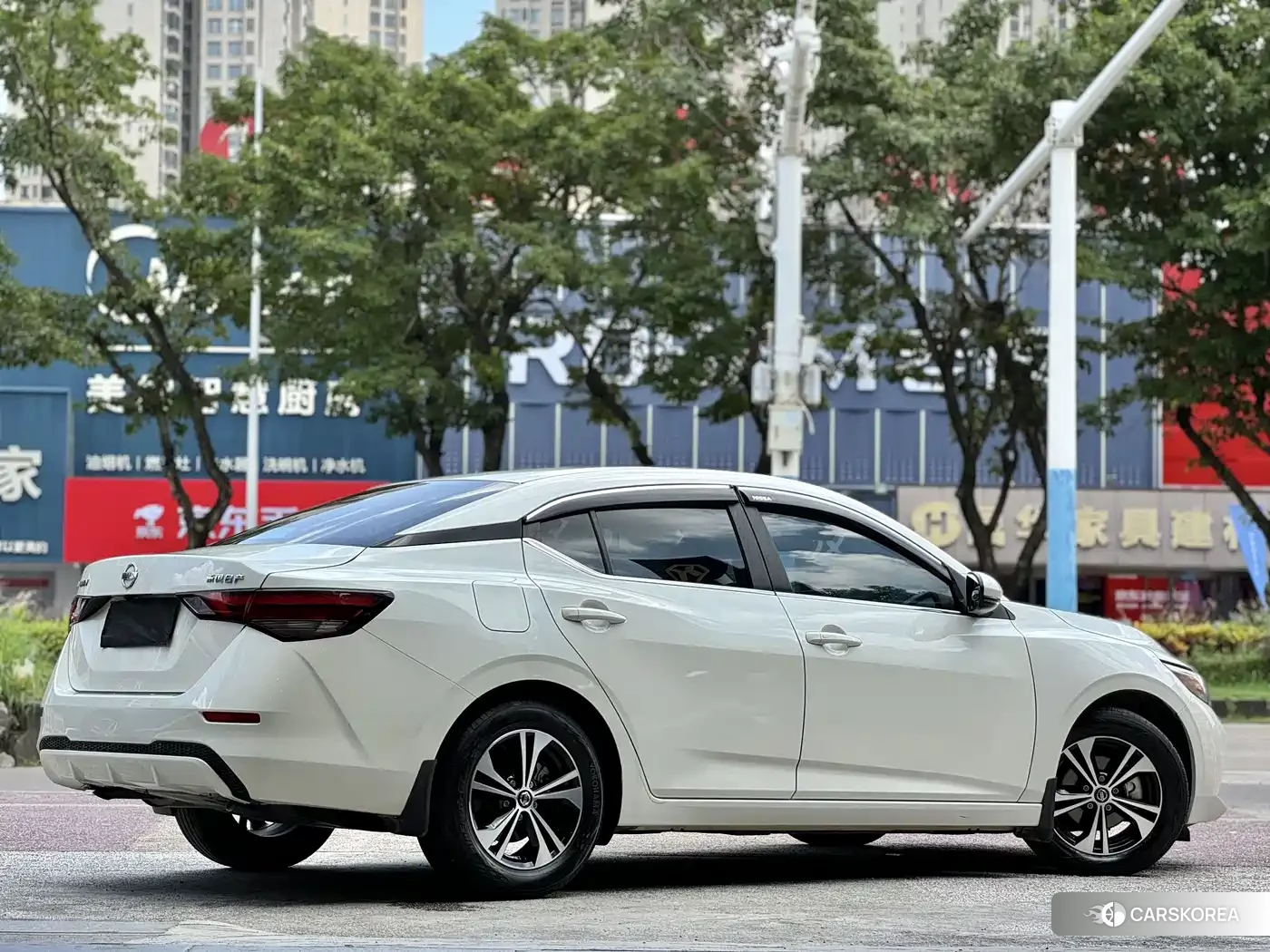 Nissan Sylphy id 4654626 из Китая 15