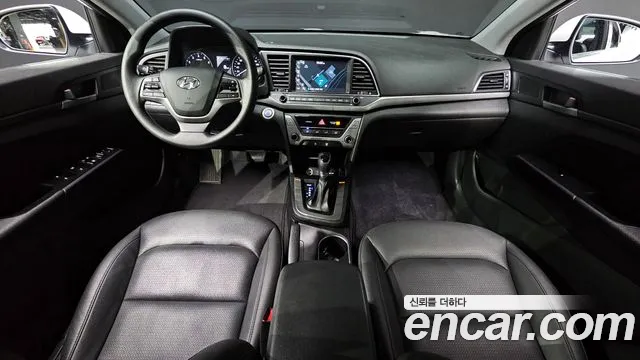 Hyundai Avante AD id 2696219 из Кореи 17