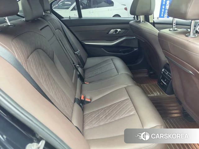 BMW 3 series id 4393271 из Китая 10
