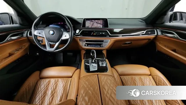 BMW 7 Series (G11) id 3448575 из Кореи 17