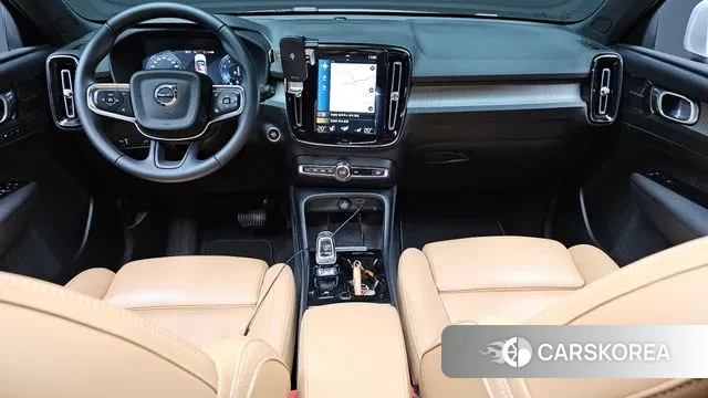 Volvo XC40 id 3044001 из Кореи 17