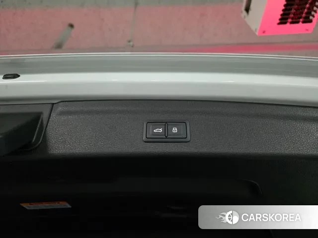 Audi Q3 (F3) id 3776767 из Кореи 13