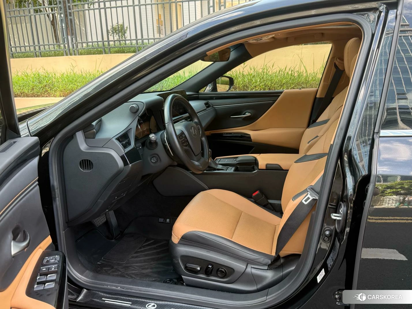 Lexus ES id 4493161 из Китая 7