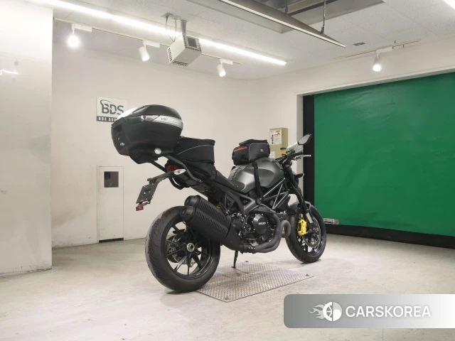 Проданный Ducati MONSTER 1100 EVO DIESEL 2012 из Японии, фото 5