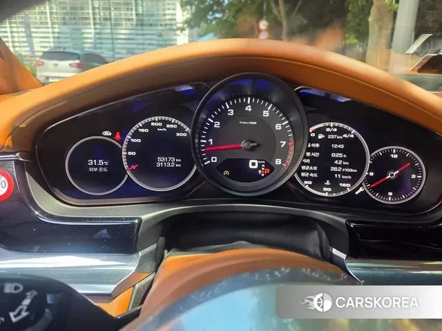 Porsche Panamera (971) id 3055556 из Кореи 7