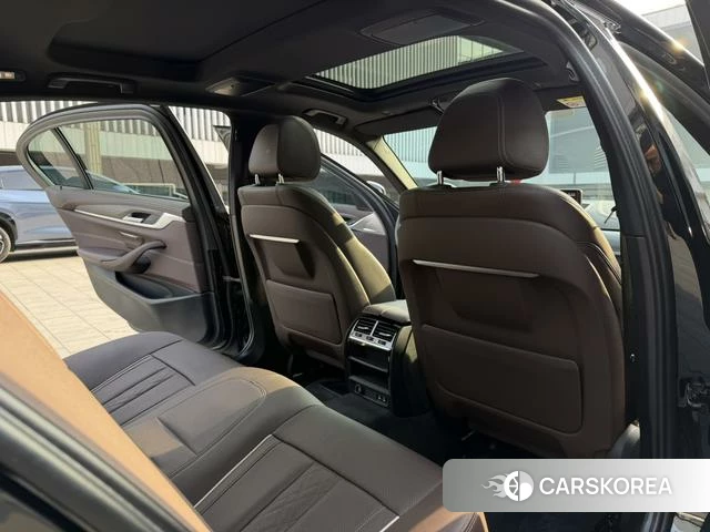 BMW 5 series id 3920471 из Китая 13