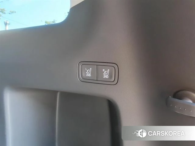 Hyundai Santa Fe (MX5) id 4897756 из Кореи 17