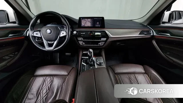 BMW 5 Series (G30) id 3454456 из Кореи 17