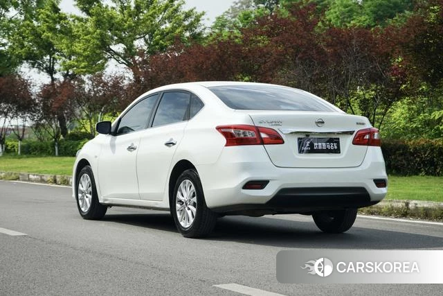 Nissan Xuan Yi id 4297977 из Китая 10