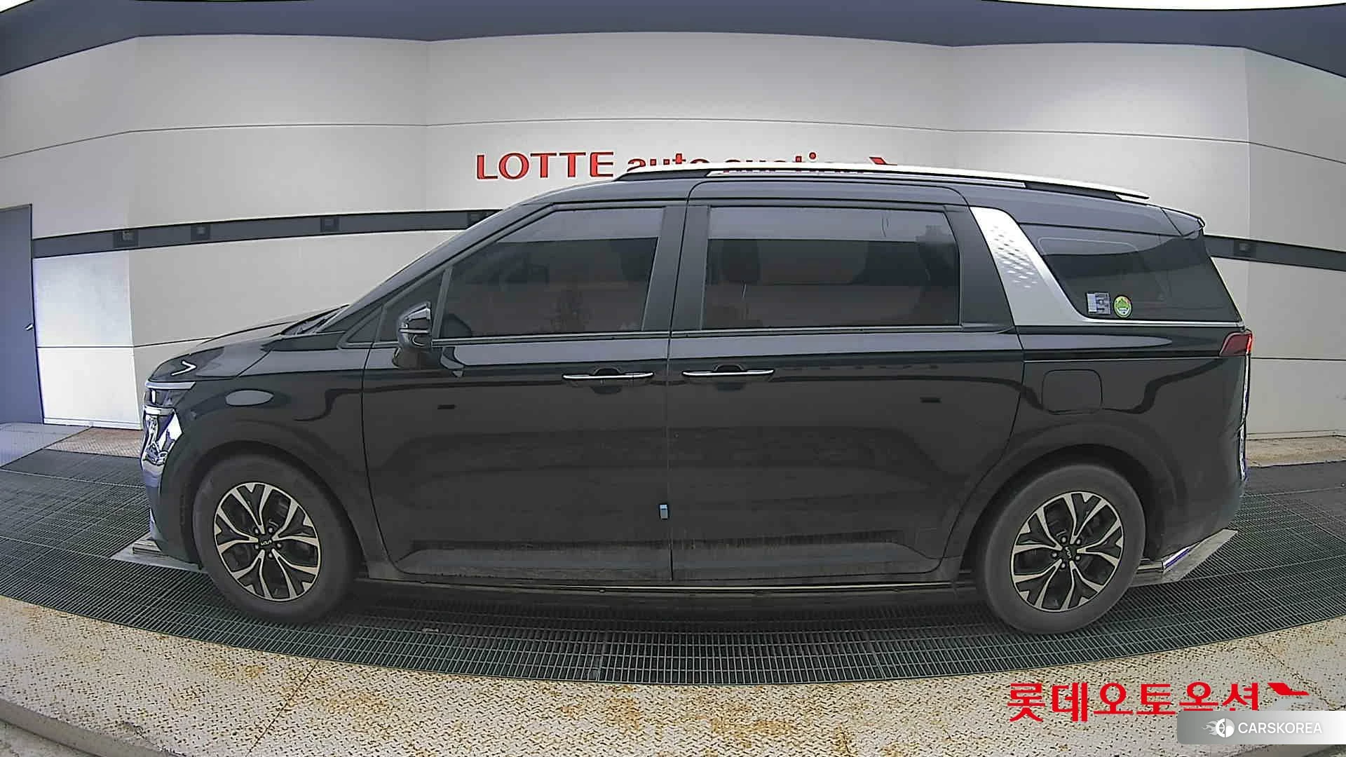 Kia Carnival id 4498434 из Кореи 35