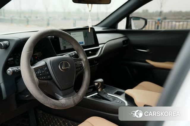 Lexus UX id 4274391 из Китая 16