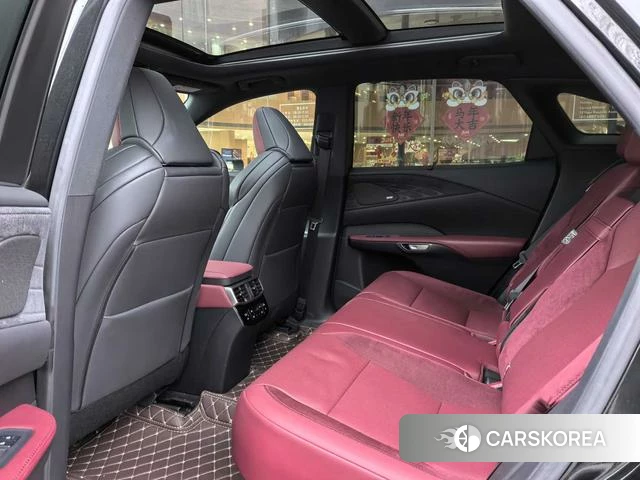 Lexus RX id 4262249 из Китая 15