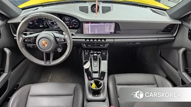 Porsche 911(992) id 3390906 из Кореи 17