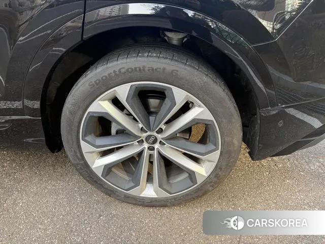 Audi Q8 (4M) id 3599397 из Кореи 8