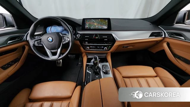 BMW 5 Series (G30) id 4425005 из Кореи 17