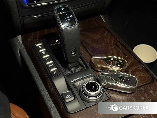 Maserati Ghibli id 3852696 из Кореи 13