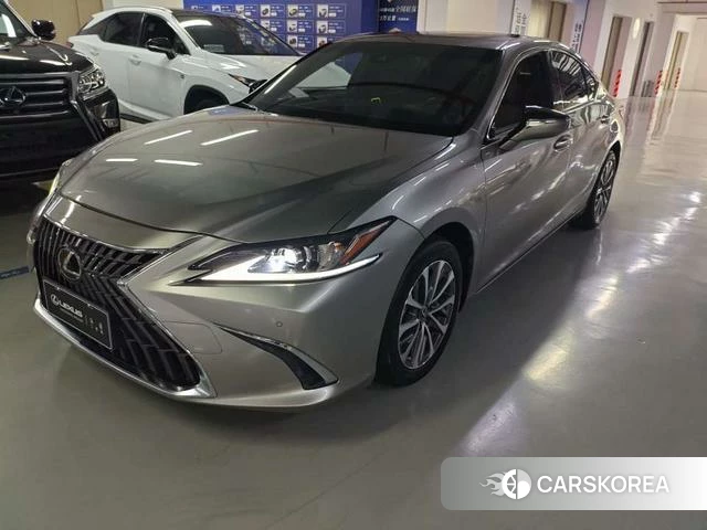 Lexus ES id 4274614 из Китая 10