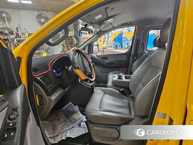 Hyundai The New Grand Starex id 3557689 из Кореи 17