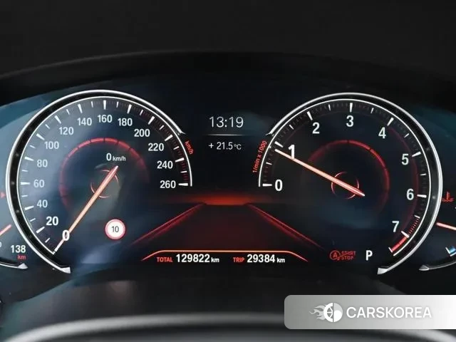 BMW 5 Series (G30) id 3235933 из Кореи 16