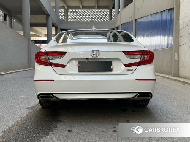 Honda Accord id 4258024 из Китая 12