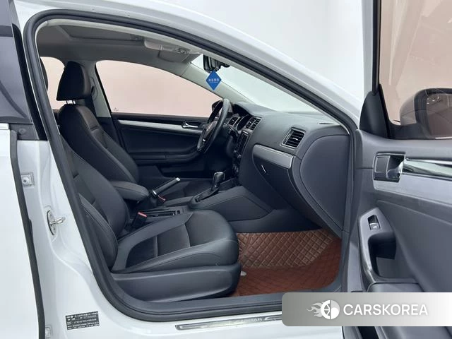 Volkswagen Sagitar id 4253721 из Китая 25
