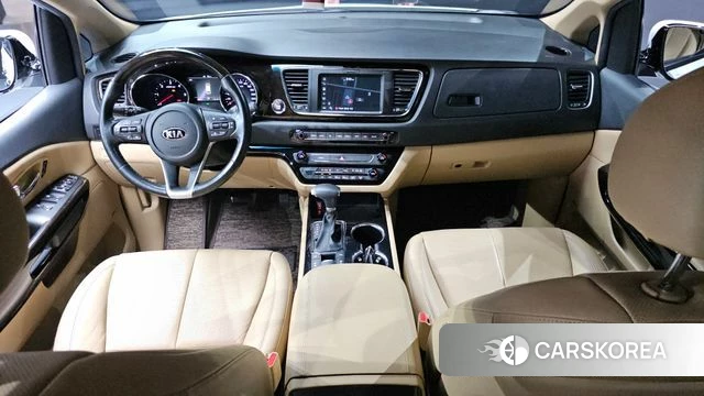 Kia The New Carnival id 4610512 из Кореи 30
