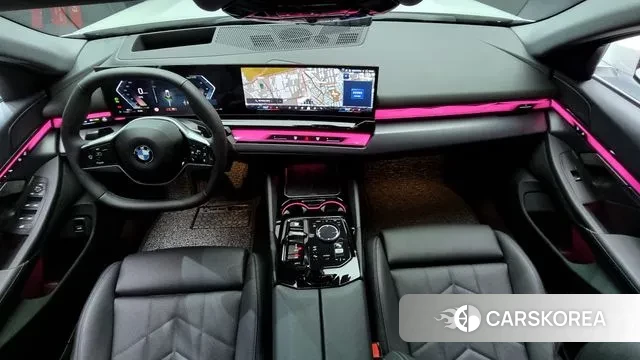 BMW 5 Series (G60) id 3674569 из Кореи 17