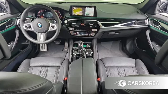 BMW 5 Series (G30) id 3038825 из Кореи 17