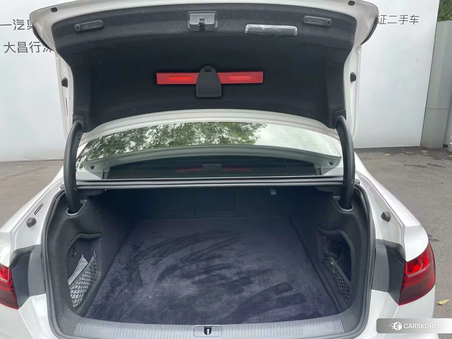 Audi A4L id 4455798 из Китая 19