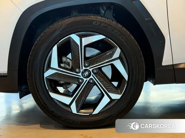 Hyundai Tucson (NX4) id 3592173 из Кореи 17