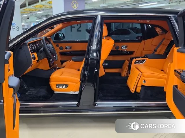 Rolls-Royce Phantom id 3057802 из Кореи 17